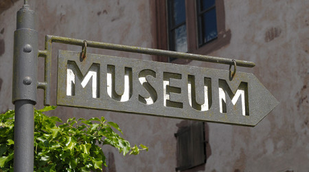Schild "Museum"