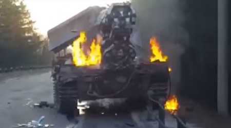 Brennender russischer Panzer 4