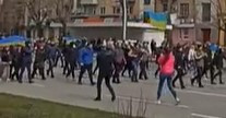 Ukrainische Demonstranten im russisch besetzten Mariupol